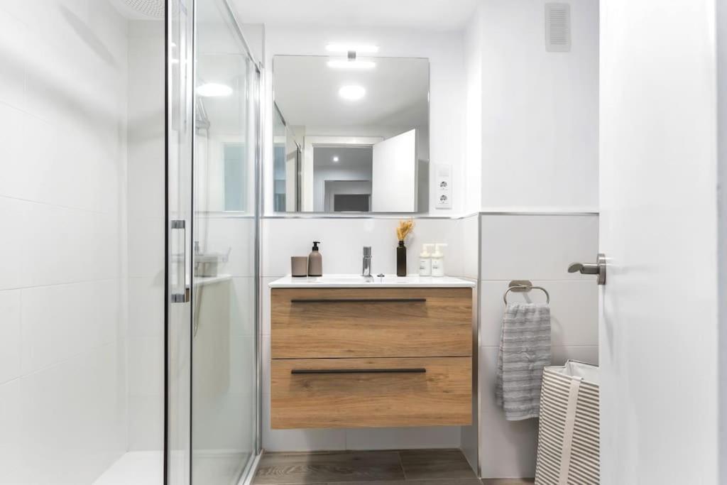 Apartamento Marques De Urquijo Gijon Luaran gambar